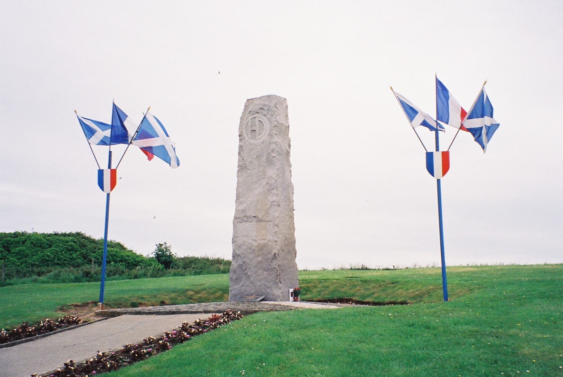 51st HD monument (photo taken June 2009)